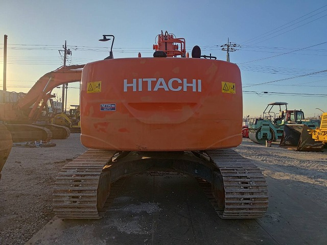 HITACHI ZX225USRLCMH-5B - Багер гасеничар: слика 4 HITACHI ZX225USRLCMH-5B - Багер гасеничар: слика 4