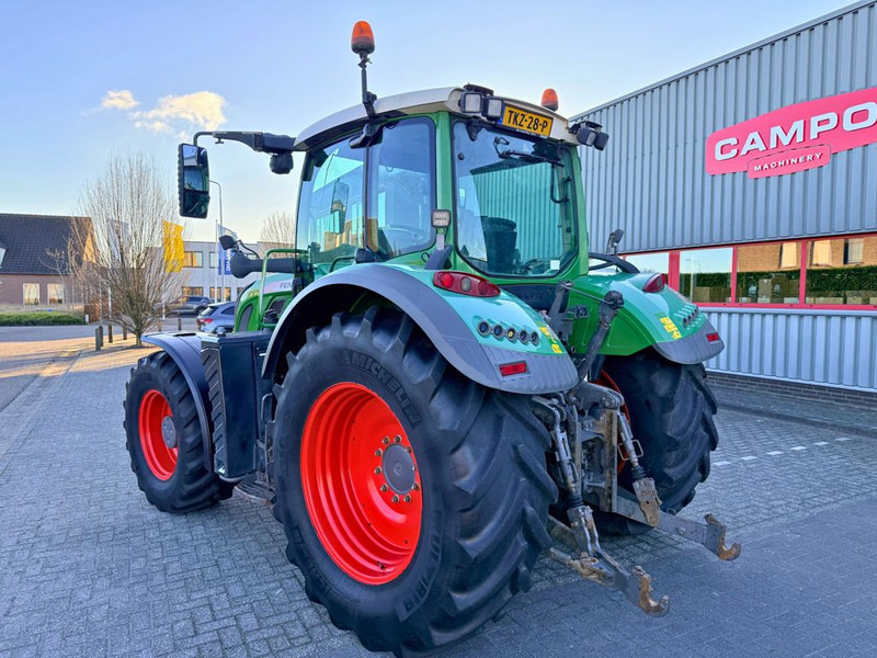 Fendt 718 S4 Profiplus GPS - Трактор: слика 2 Fendt 718 S4 Profiplus GPS - Трактор: слика 2