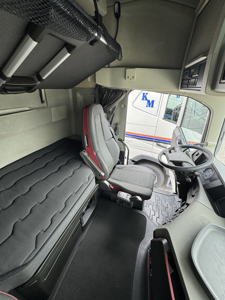 VOLVO DIESEL/LNG - Камион влекач: слика 3 VOLVO DIESEL/LNG - Камион влекач: слика 3