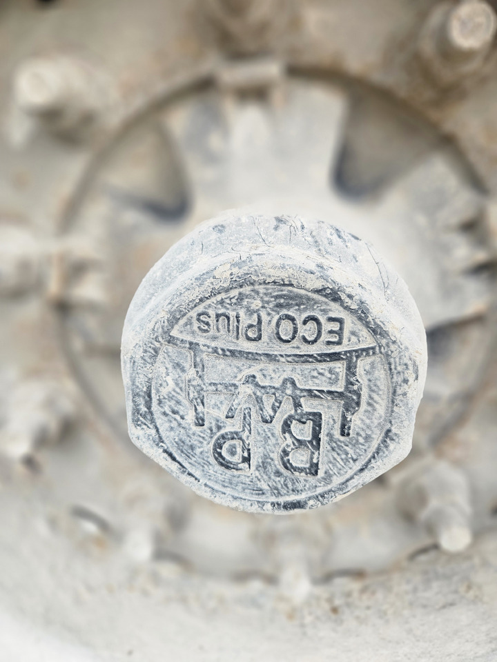 KRAKER CF200 - Полуприколка со подвижен под за истовар: слика 4 KRAKER CF200 - Полуприколка со подвижен под за истовар: слика 4