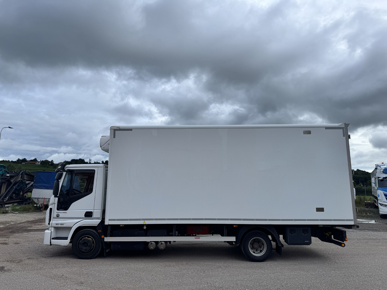 IVECO 80E190 Eurocargo Kühlkoffer (Partikelfilter defekt) - Камион ладилник: слика 2 IVECO 80E190 Eurocargo Kühlkoffer (Partikelfilter defekt) - Камион ладилник: слика 2