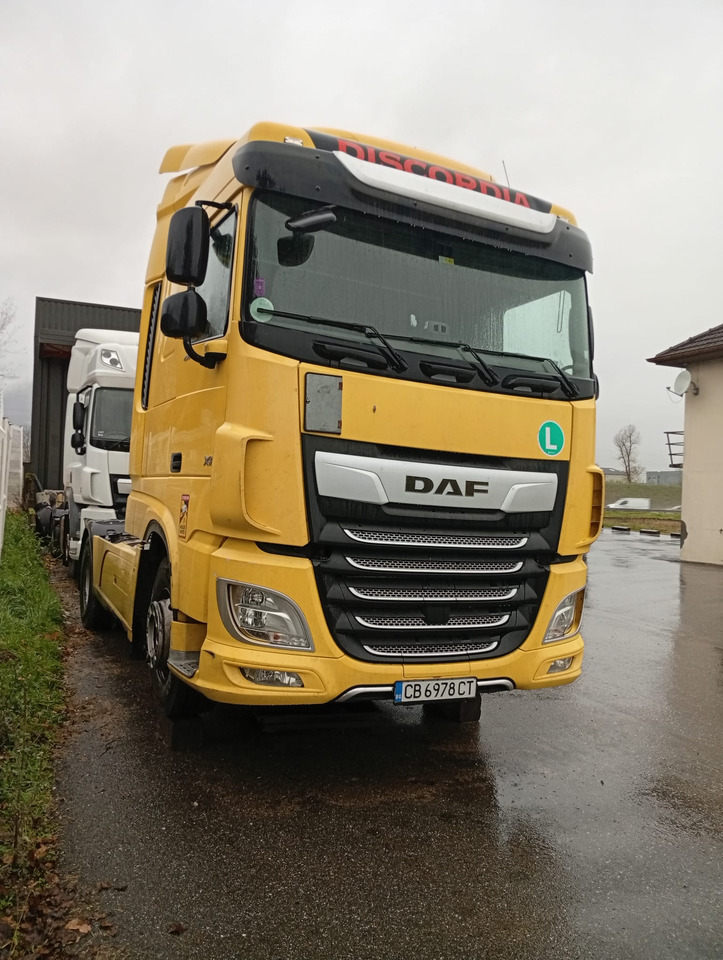 DAF XF430 - FR 73000, damaged engine - Камион влекач: слика 2 DAF XF430 - FR 73000, damaged engine - Камион влекач: слика 2