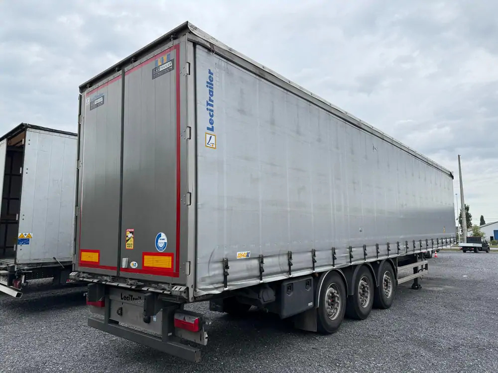 LeciTrailer Tautliner 3E20 Tautliner 3E20*1er essieu relevable*essieux SAF - Полуприколка со церада: слика 4 LeciTrailer Tautliner 3E20 Tautliner 3E20*1er essieu relevable*essieux SAF - Полуприколка со церада: слика 4