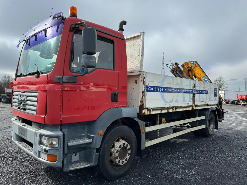 MAN TGM 18.280 *202000 km*Grue EFFER type 120 3 S*PREMIER PROPRIO - Камион со кран, Камион со платформа: слика 1 MAN TGM 18.280 *202000 km*Grue EFFER type 120 3 S*PREMIER PROPRIO - Камион со кран, Камион со платформа: слика 1