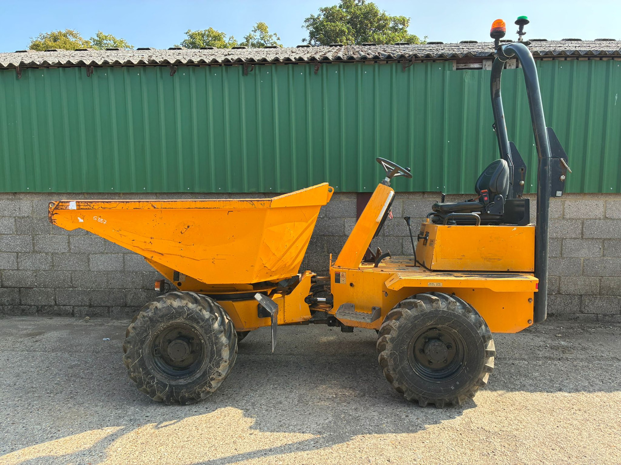 THWAITES MACH 573 - Истоварувач: слика 1 THWAITES MACH 573 - Истоварувач: слика 1