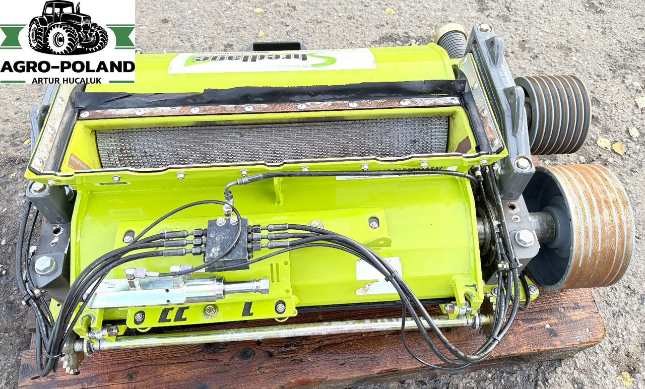 CLAAS GNIOTOWNIK SHREDLAGE MCC-L CLAAS JAGUAR - MAŁO UŻYWANY - Комбајн за сточна храна: слика 2 CLAAS GNIOTOWNIK SHREDLAGE MCC-L CLAAS JAGUAR - MAŁO UŻYWANY - Комбајн за сточна храна: слика 2