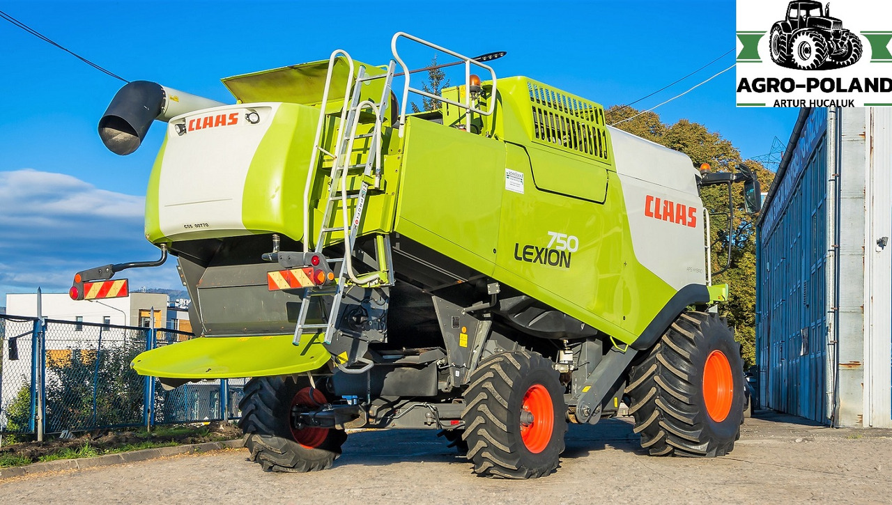 CLAAS LEXION 750 - 2012 ROK - 1650 h - 7.5 M - Комбајн: слика 4 CLAAS LEXION 750 - 2012 ROK - 1650 h - 7.5 M - Комбајн: слика 4