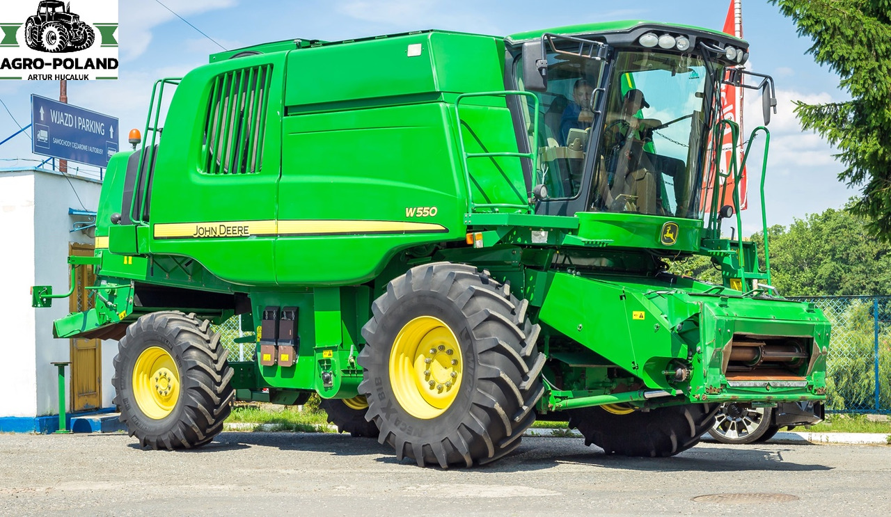 JOHN DEERE W 550 - 2981 h - 5,5 M - 2011 ROK - Комбајн: слика 1 JOHN DEERE W 550 - 2981 h - 5,5 M - 2011 ROK - Комбајн: слика 1