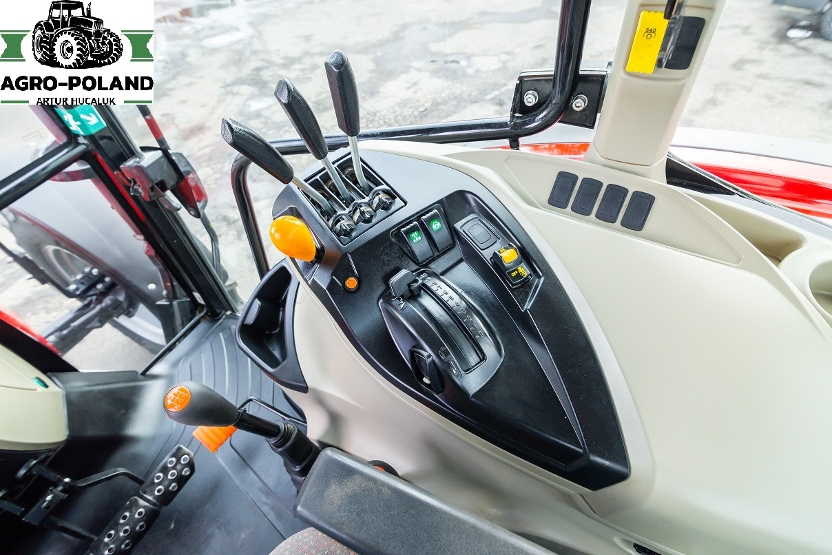 MASSEY FERGUSON 6713 - 2019 ROK - 2459 h - Трактор: слика 5 MASSEY FERGUSON 6713 - 2019 ROK - 2459 h - Трактор: слика 5