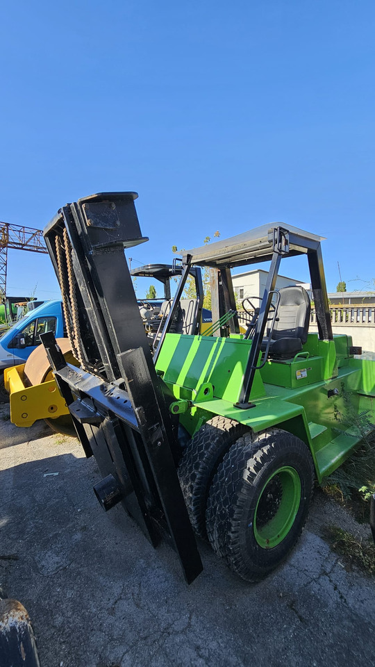 CATERPILLAR V330B - Вилушкар за груб терен: слика 2 CATERPILLAR V330B - Вилушкар за груб терен: слика 2