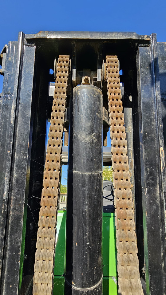 CATERPILLAR V330B - Вилушкар за груб терен: слика 3 CATERPILLAR V330B - Вилушкар за груб терен: слика 3