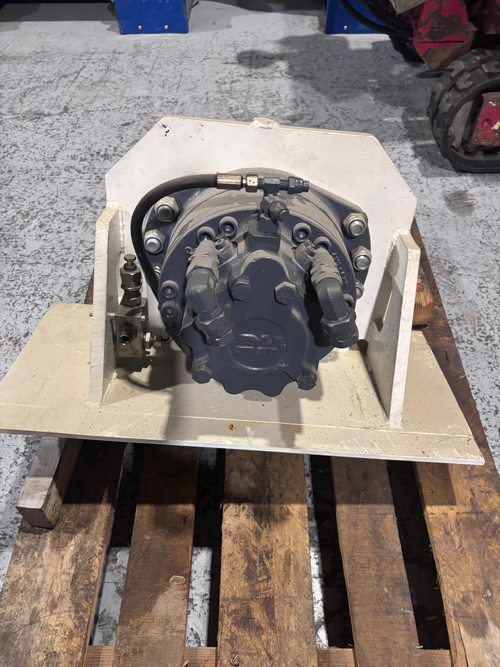 POCLAIN MS 11 - Хидрауличен мотор за Машина за бушење: слика 2 POCLAIN MS 11 - Хидрауличен мотор за Машина за бушење: слика 2