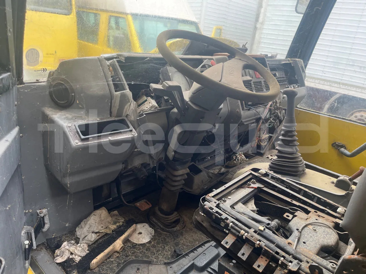Bundle di 4 mezzi Iveco - Cacciamali Fiat - Coriasco Iveco - Cacciamali Iveco - Cacciamali - Школски автобус: слика 4 Bundle di 4 mezzi Iveco - Cacciamali Fiat - Coriasco Iveco - Cacciamali Iveco - Cacciamali - Школски автобус: слика 4