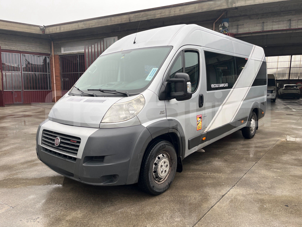 Fiat Ducato - Минибус, Патничко комбе: слика 4 Fiat Ducato - Минибус, Патничко комбе: слика 4