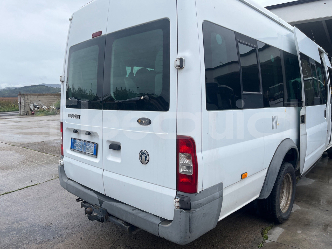 Ford Transit - Минибус, Патничко комбе: слика 5 Ford Transit - Минибус, Патничко комбе: слика 5