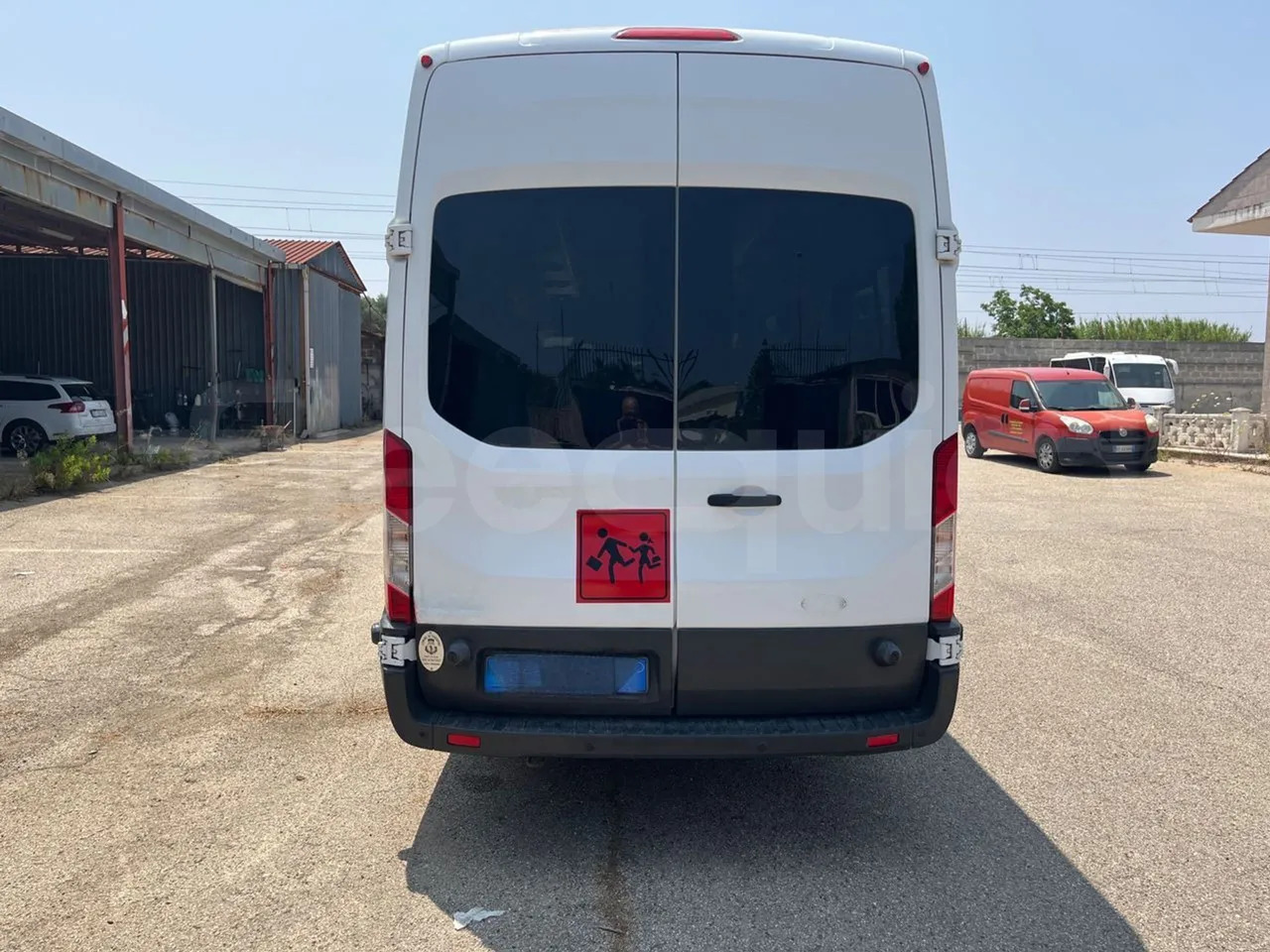 Ford Transit - Минибус, Патничко комбе: слика 5 Ford Transit - Минибус, Патничко комбе: слика 5