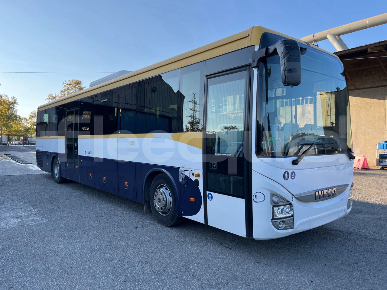 Iveco Crossway - Приградски автобус: слика 1 Iveco Crossway - Приградски автобус: слика 1