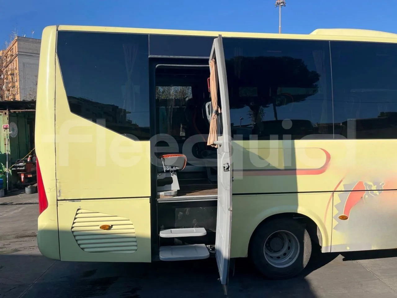 Минибус, Патничко комбе Iveco Daily: слика 17