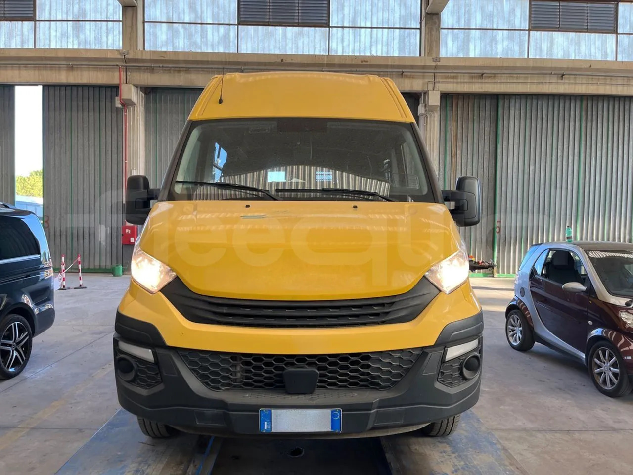 Iveco Daily - Школски автобус: слика 2 Iveco Daily - Школски автобус: слика 2