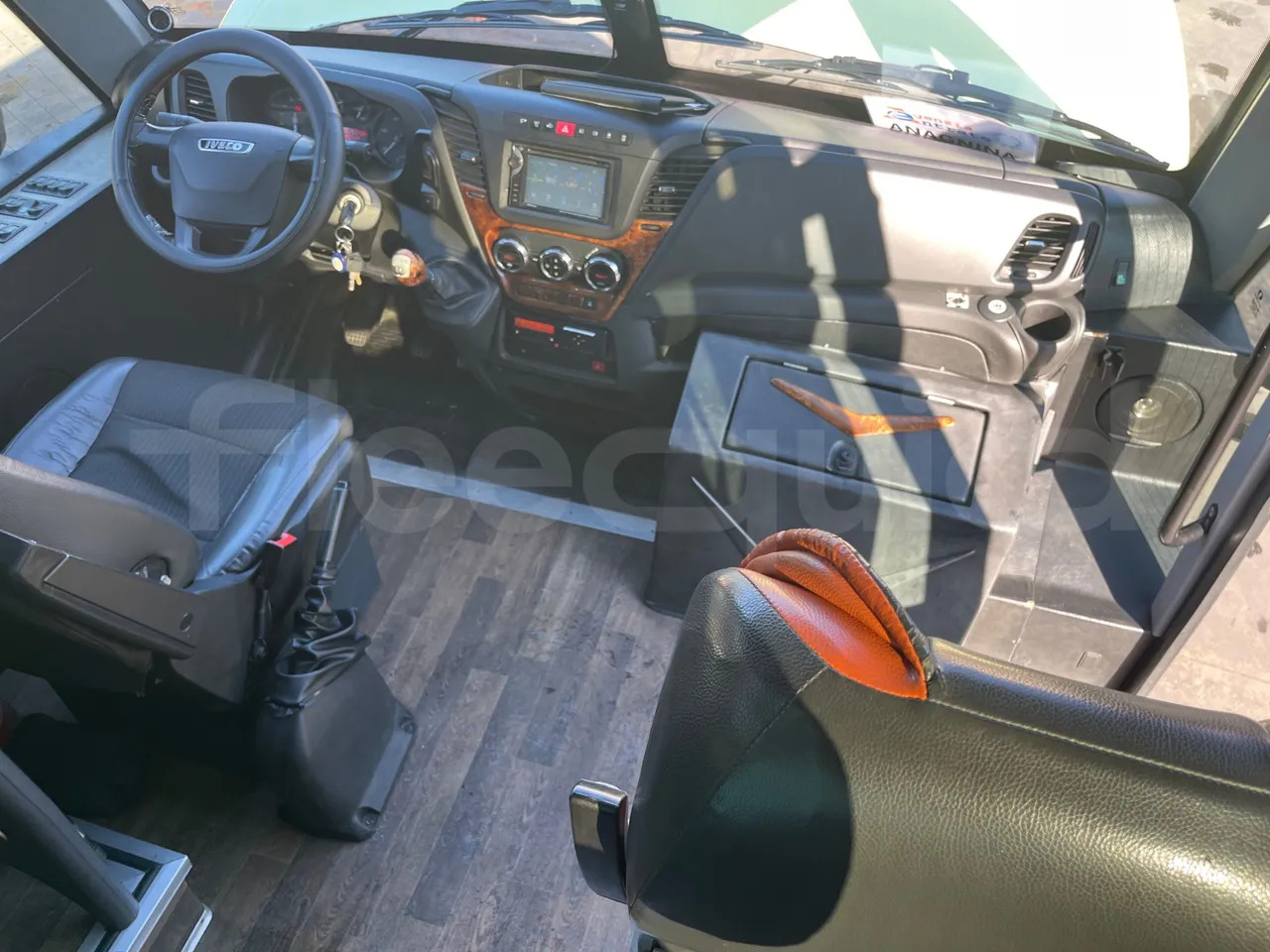 Минибус, Патничко комбе Iveco Daily: слика 30