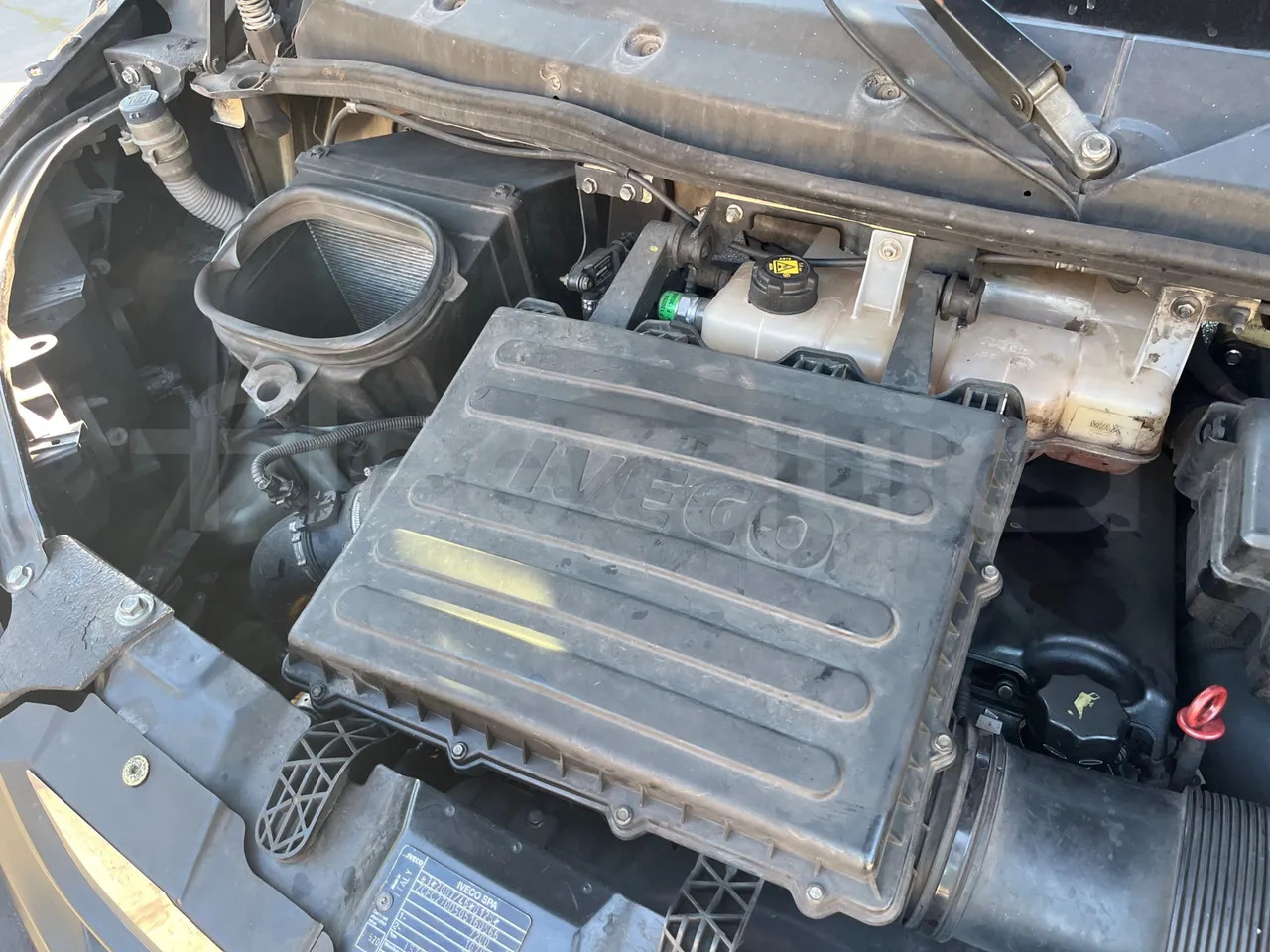 Минибус, Патничко комбе Iveco Daily: слика 23