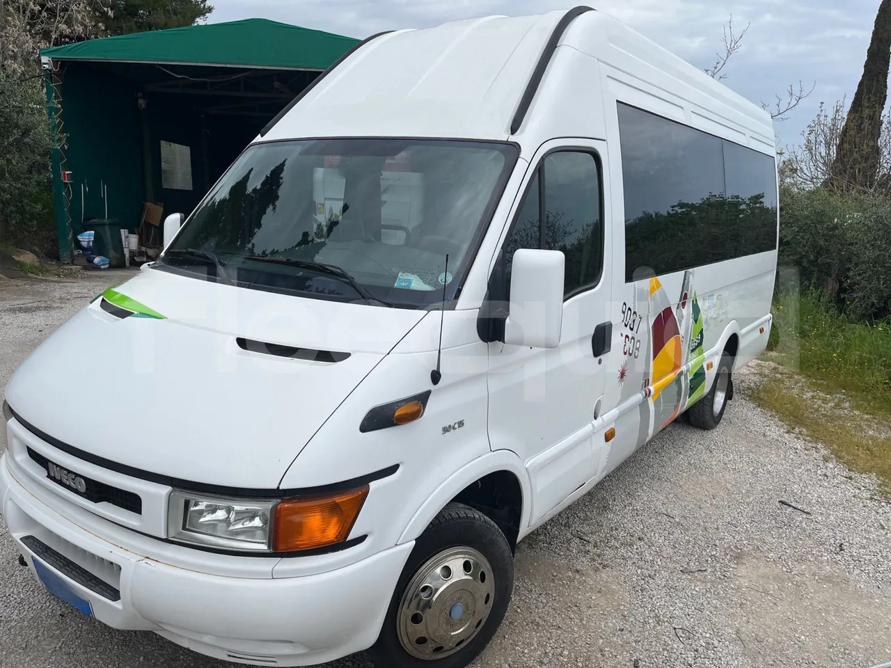 Iveco Daily - Минибус, Патничко комбе: слика 4 Iveco Daily - Минибус, Патничко комбе: слика 4