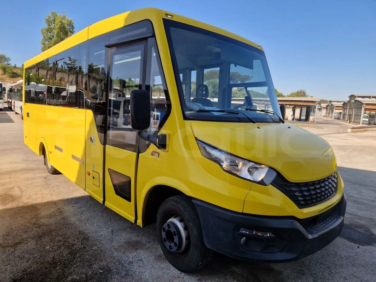 Iveco Indcar - Школски автобус: слика 1 Iveco Indcar - Школски автобус: слика 1
