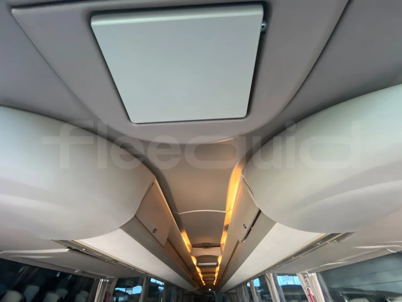 Патнички вагон автобус Iveco Magelys: слика 47