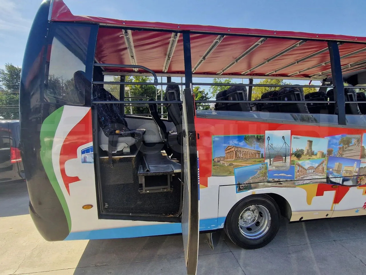 Патнички вагон автобус Iveco Mago2: слика 16