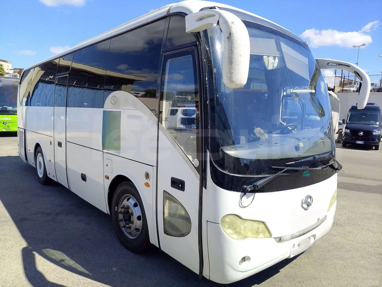King Long XMQ6900 - Патнички вагон автобус: слика 1 King Long XMQ6900 - Патнички вагон автобус: слика 1
