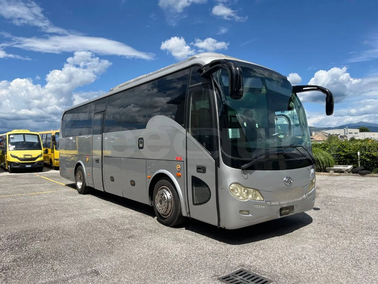 King Long XMQ6996 - Патнички вагон автобус: слика 1 King Long XMQ6996 - Патнички вагон автобус: слика 1