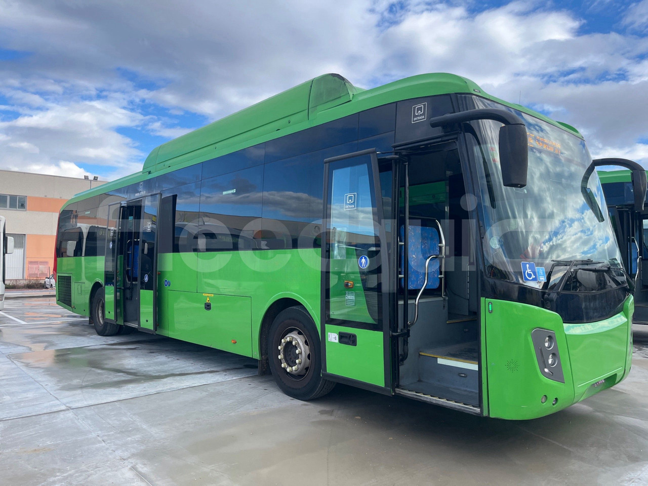 Man Castrosua - Приградски автобус: слика 1 Man Castrosua - Приградски автобус: слика 1