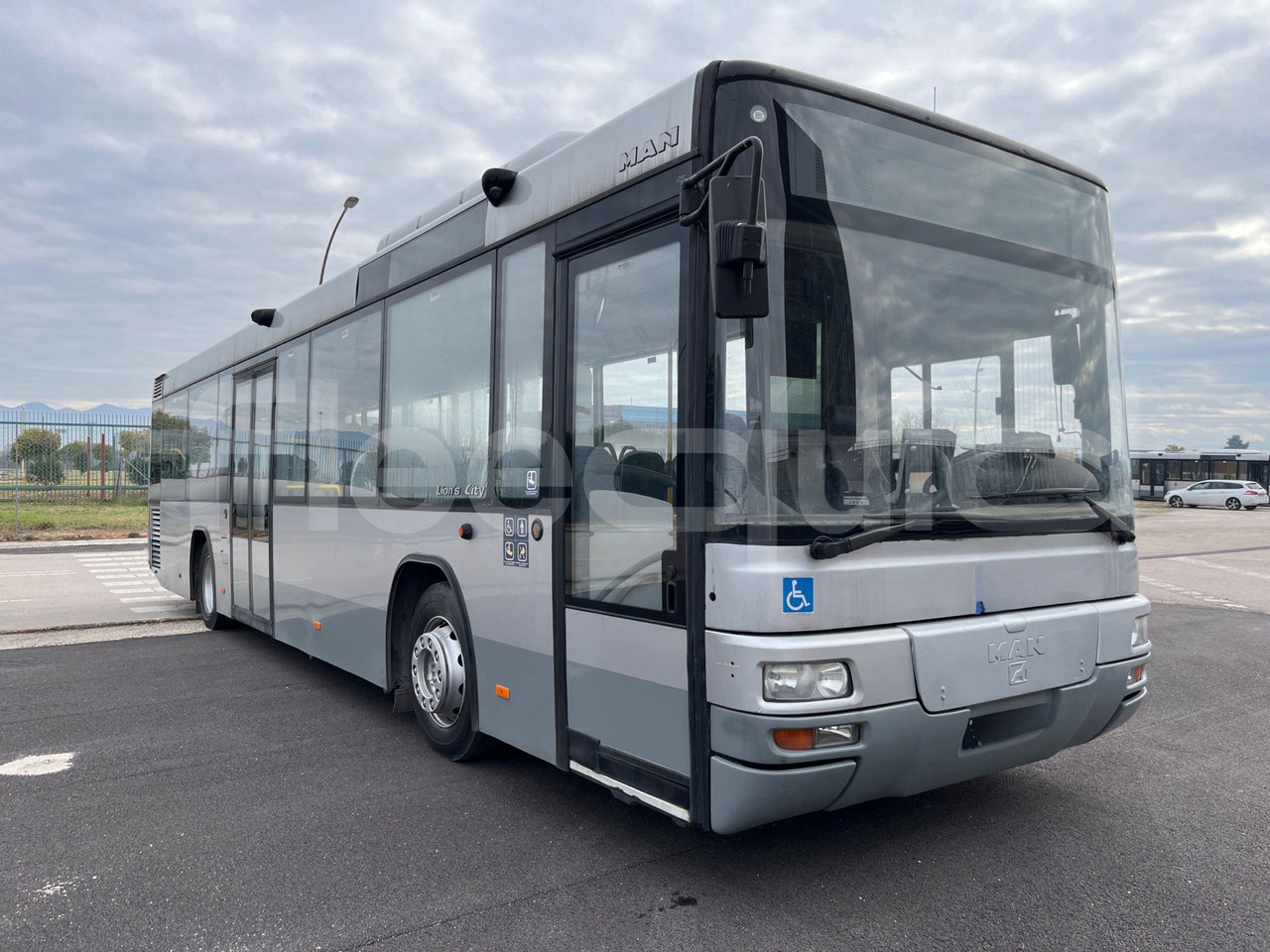Man Lion's Classic - Приградски автобус: слика 1 Man Lion's Classic - Приградски автобус: слика 1