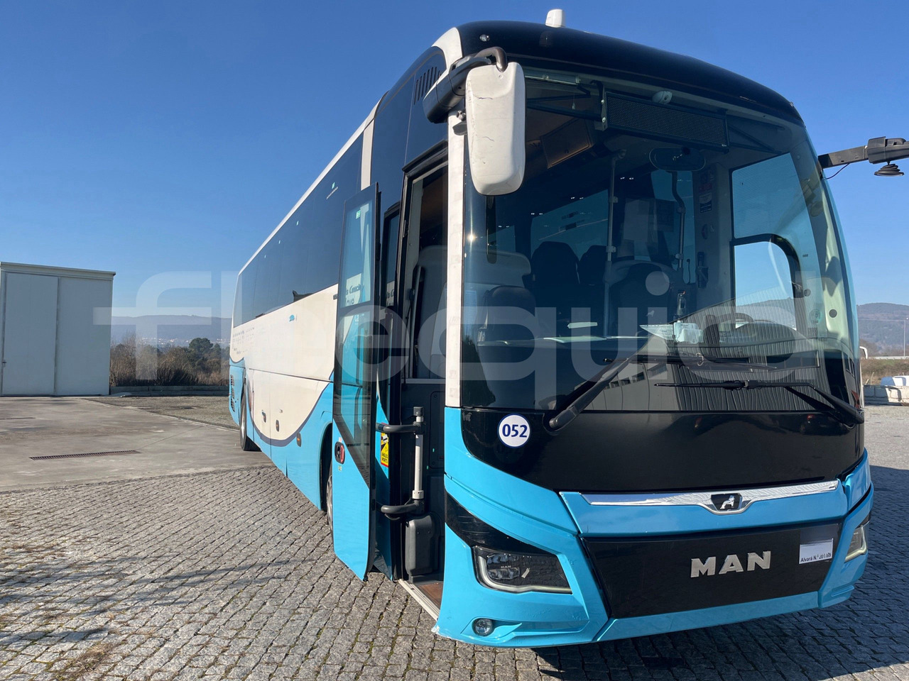 Man Lion's Coach - Патнички вагон автобус: слика 1 Man Lion's Coach - Патнички вагон автобус: слика 1