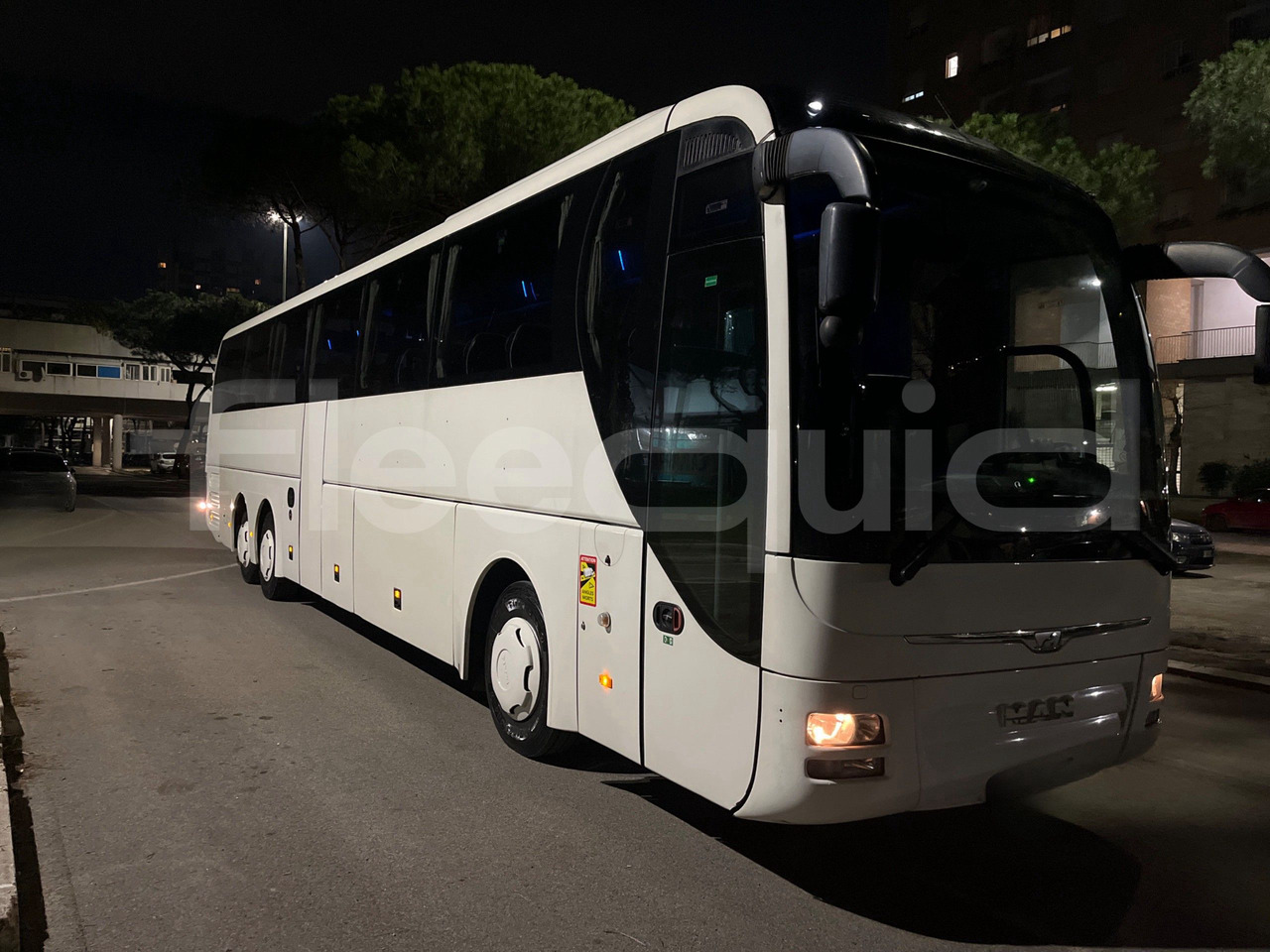 Man Lion's Coach - Патнички вагон автобус: слика 1 Man Lion's Coach - Патнички вагон автобус: слика 1