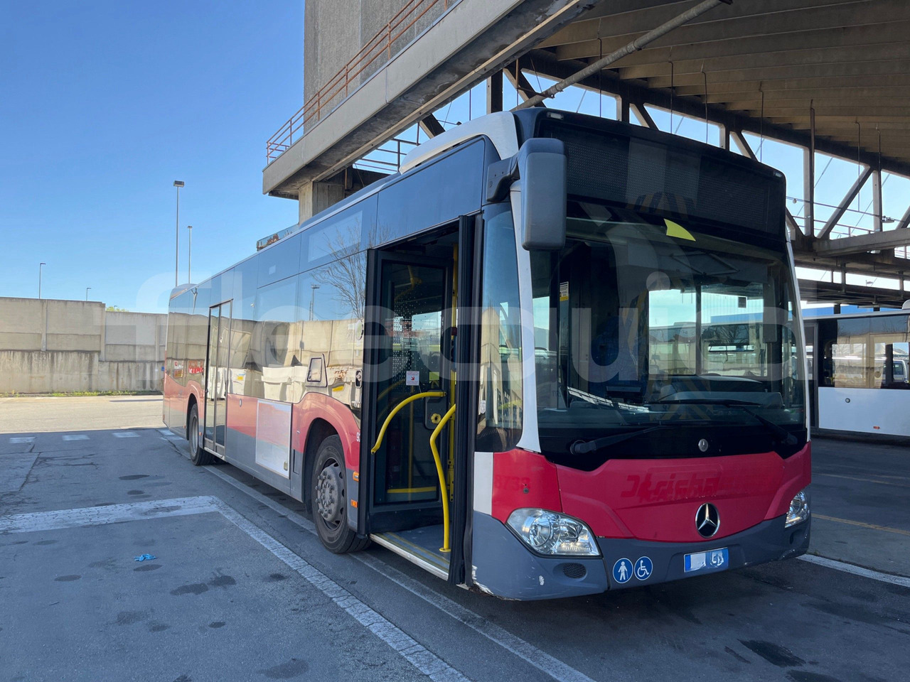 Mercedes-Benz Citaro - Градски автобус: слика 1 Mercedes-Benz Citaro - Градски автобус: слика 1