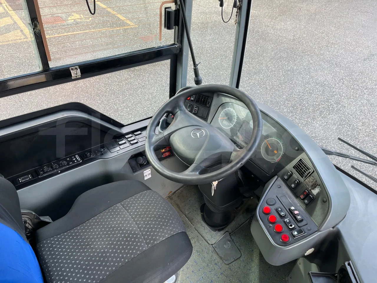 Зглобен автобус Mercedes-Benz Conecto: слика 22