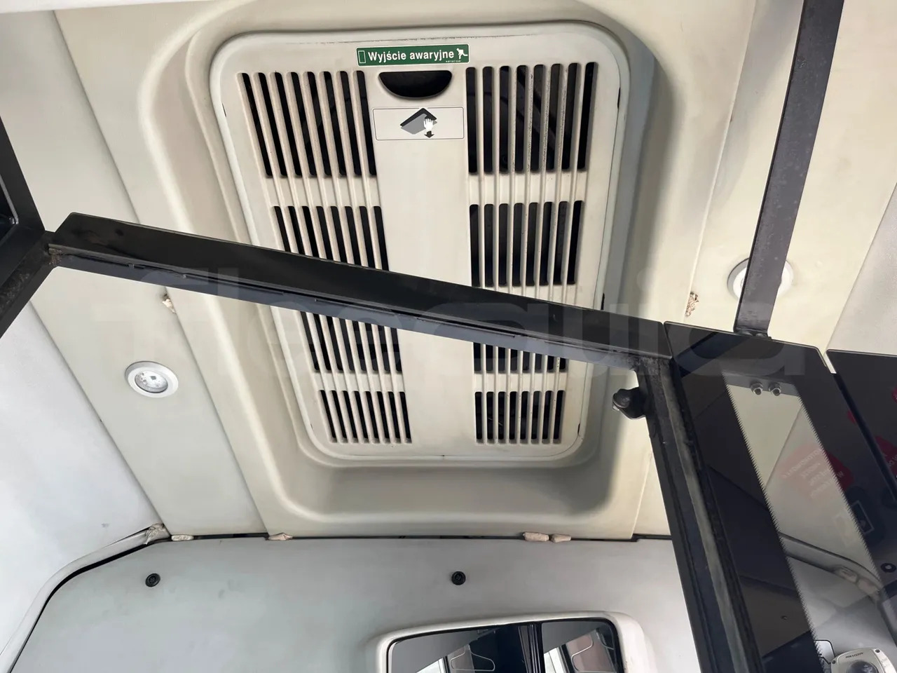 Зглобен автобус Mercedes-Benz Conecto: слика 26