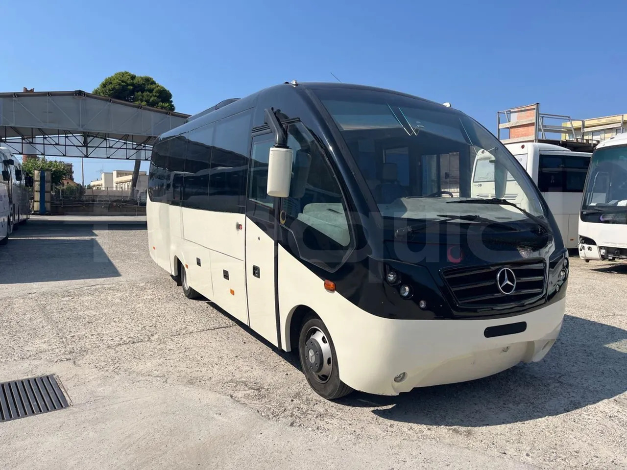 Mercedes-Benz MB 818 S - Патнички вагон автобус: слика 1 Mercedes-Benz MB 818 S - Патнички вагон автобус: слика 1
