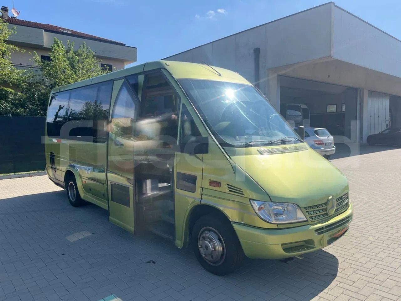 Mercedes-Benz Sprinter - Приградски автобус: слика 1 Mercedes-Benz Sprinter - Приградски автобус: слика 1