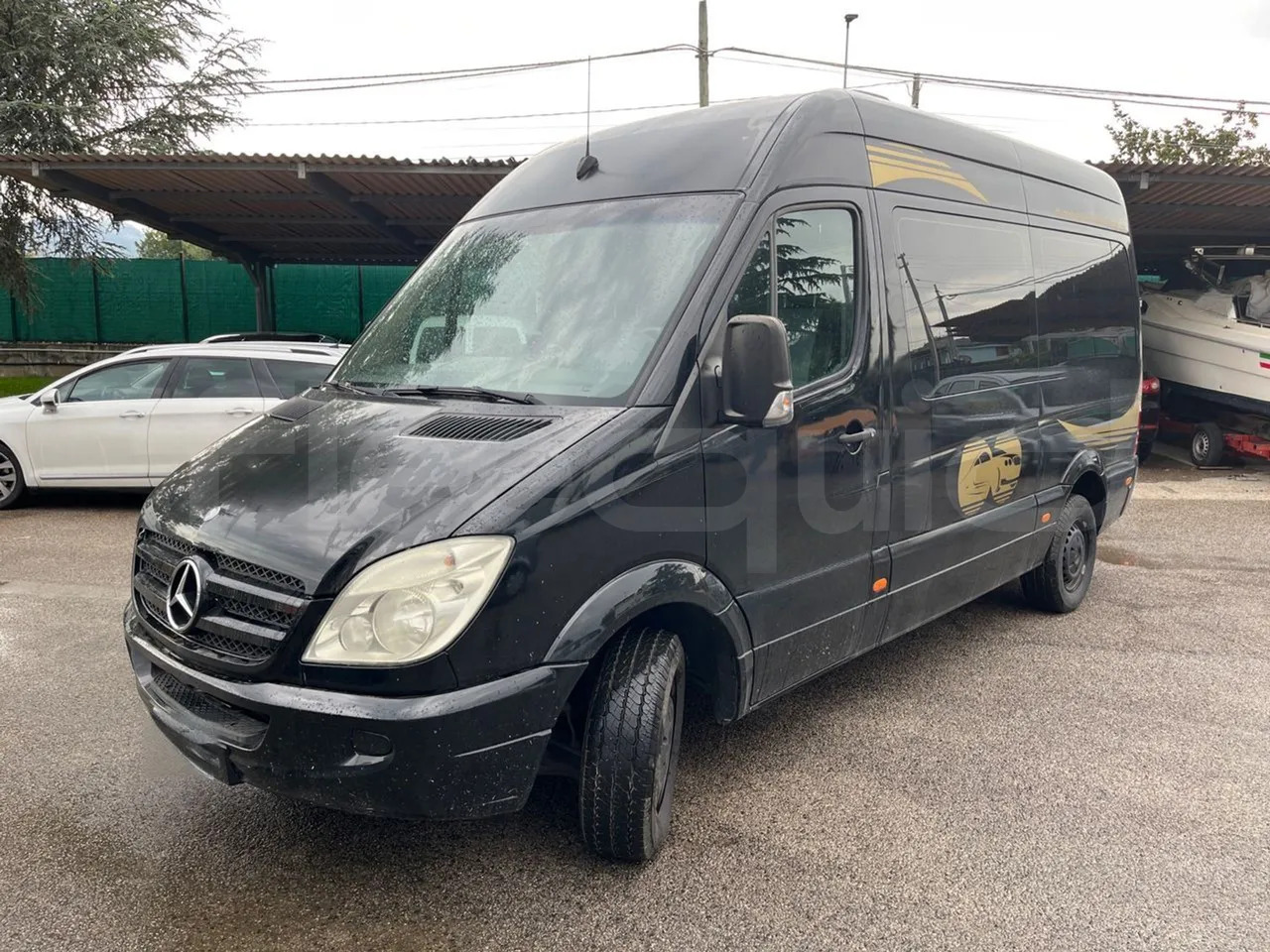 Mercedes-Benz Sprinter - Минибус, Патничко комбе: слика 4 Mercedes-Benz Sprinter - Минибус, Патничко комбе: слика 4