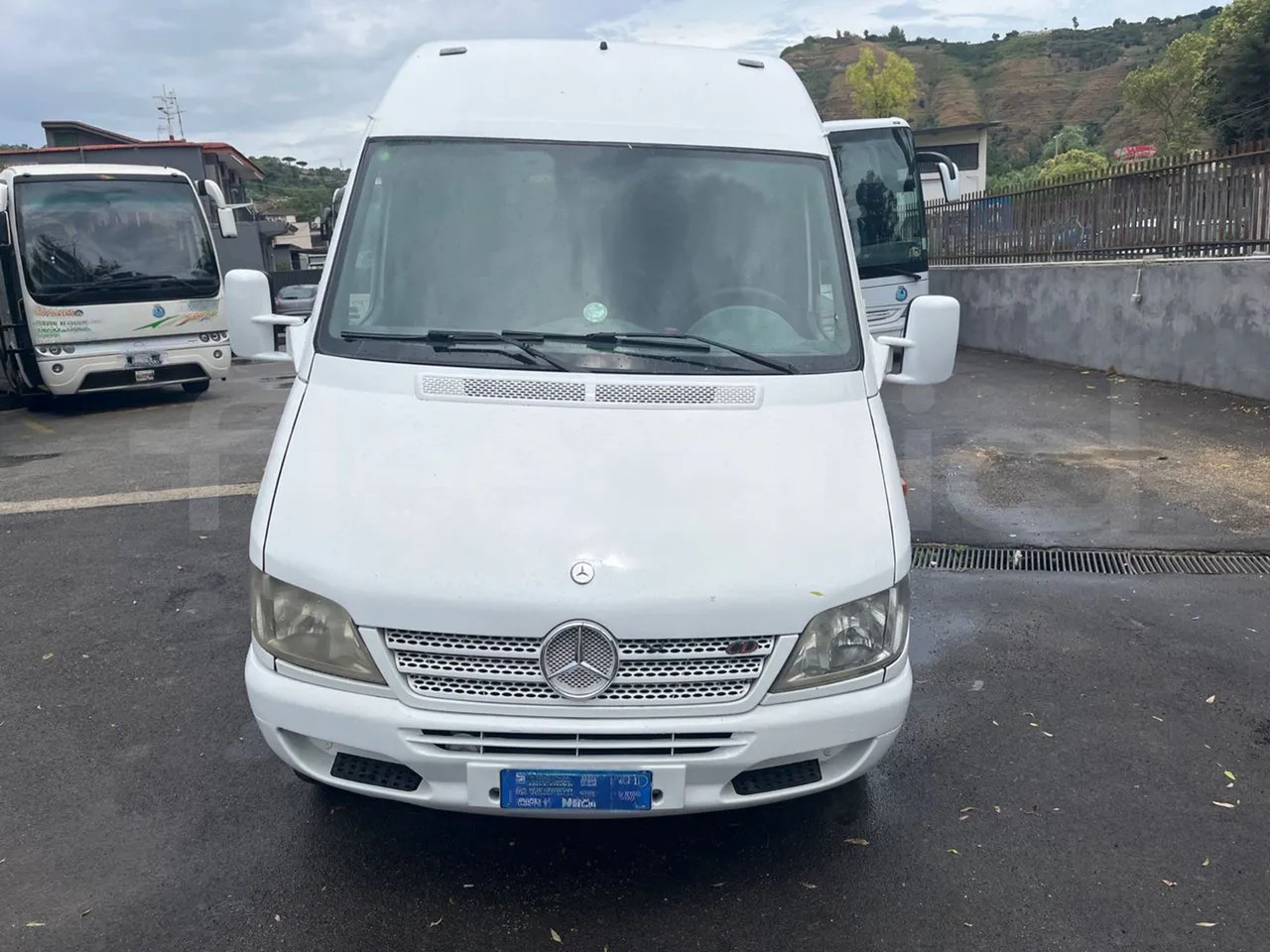 Mercedes-Benz Sprinter - Приградски автобус: слика 2 Mercedes-Benz Sprinter - Приградски автобус: слика 2