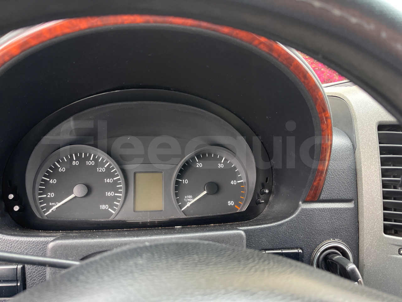 Mercedes-Benz Sprinter - Минибус, Патничко комбе: слика 3 Mercedes-Benz Sprinter - Минибус, Патничко комбе: слика 3