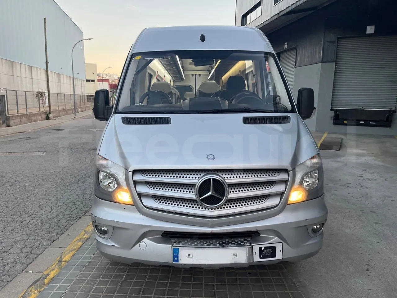 Mercedes-Benz Sprinter - Патнички вагон автобус: слика 2 Mercedes-Benz Sprinter - Патнички вагон автобус: слика 2