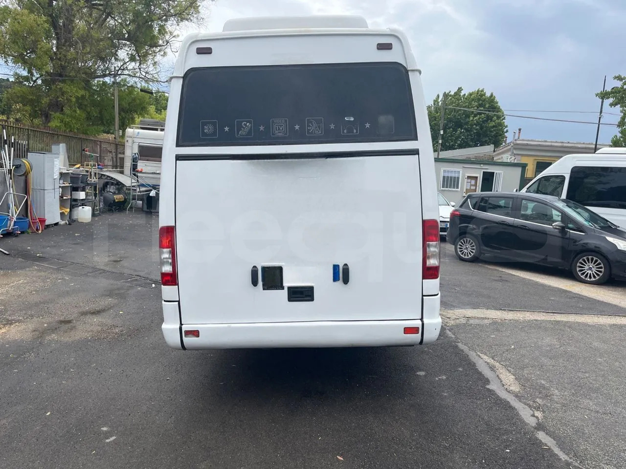 Mercedes-Benz Sprinter - Минибус, Патничко комбе: слика 5 Mercedes-Benz Sprinter - Минибус, Патничко комбе: слика 5