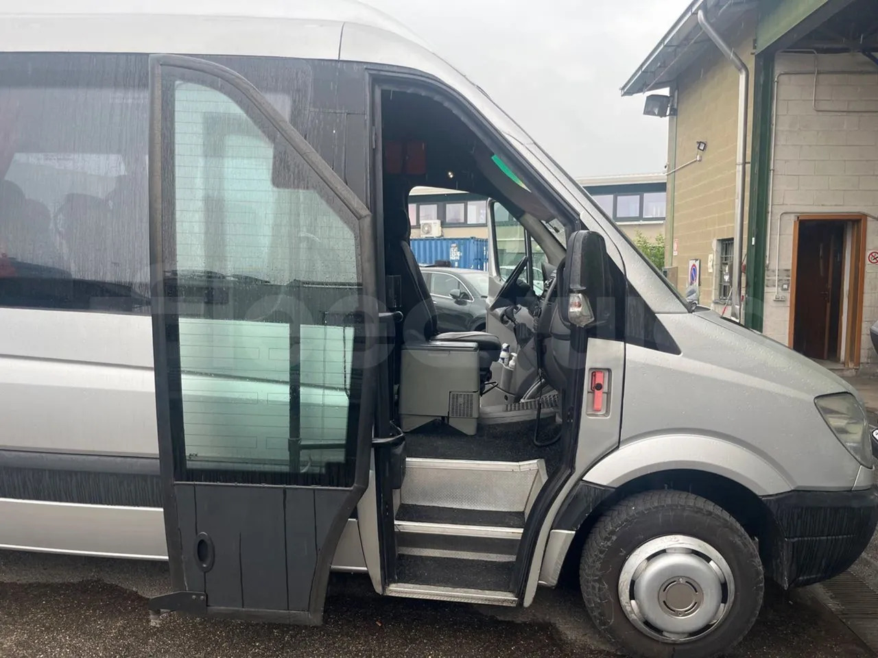 Минибус, Патничко комбе Mercedes-Benz Sprinter: слика 15