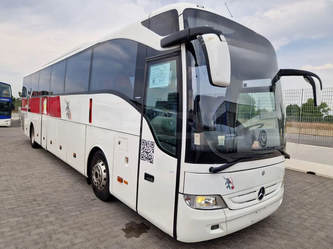 Mercedes-Benz Tourismo - Патнички вагон автобус: слика 1 Mercedes-Benz Tourismo - Патнички вагон автобус: слика 1