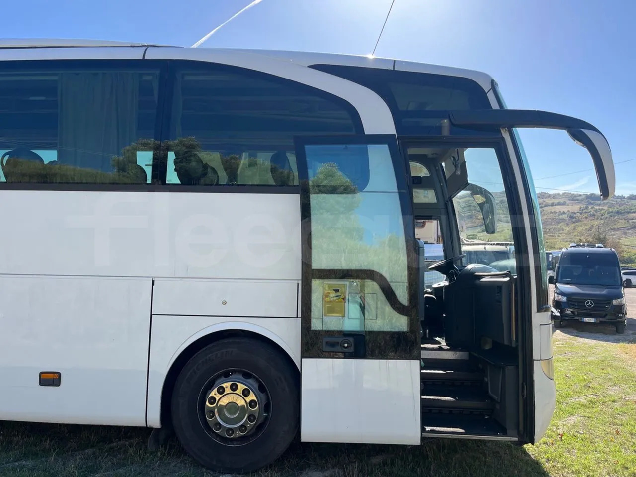 Патнички вагон автобус Mercedes-Benz Travego: слика 15