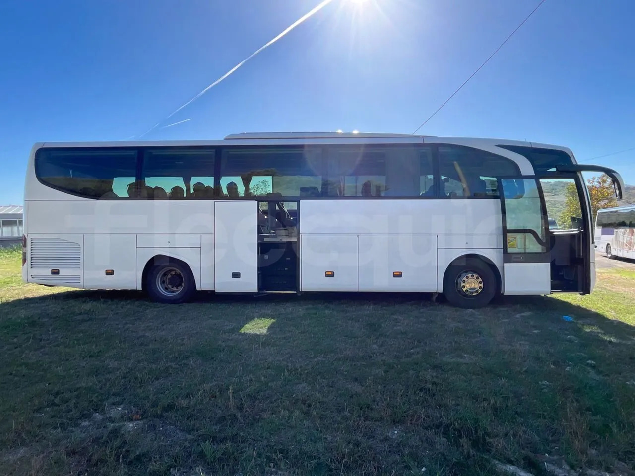 Патнички вагон автобус Mercedes-Benz Travego: слика 14