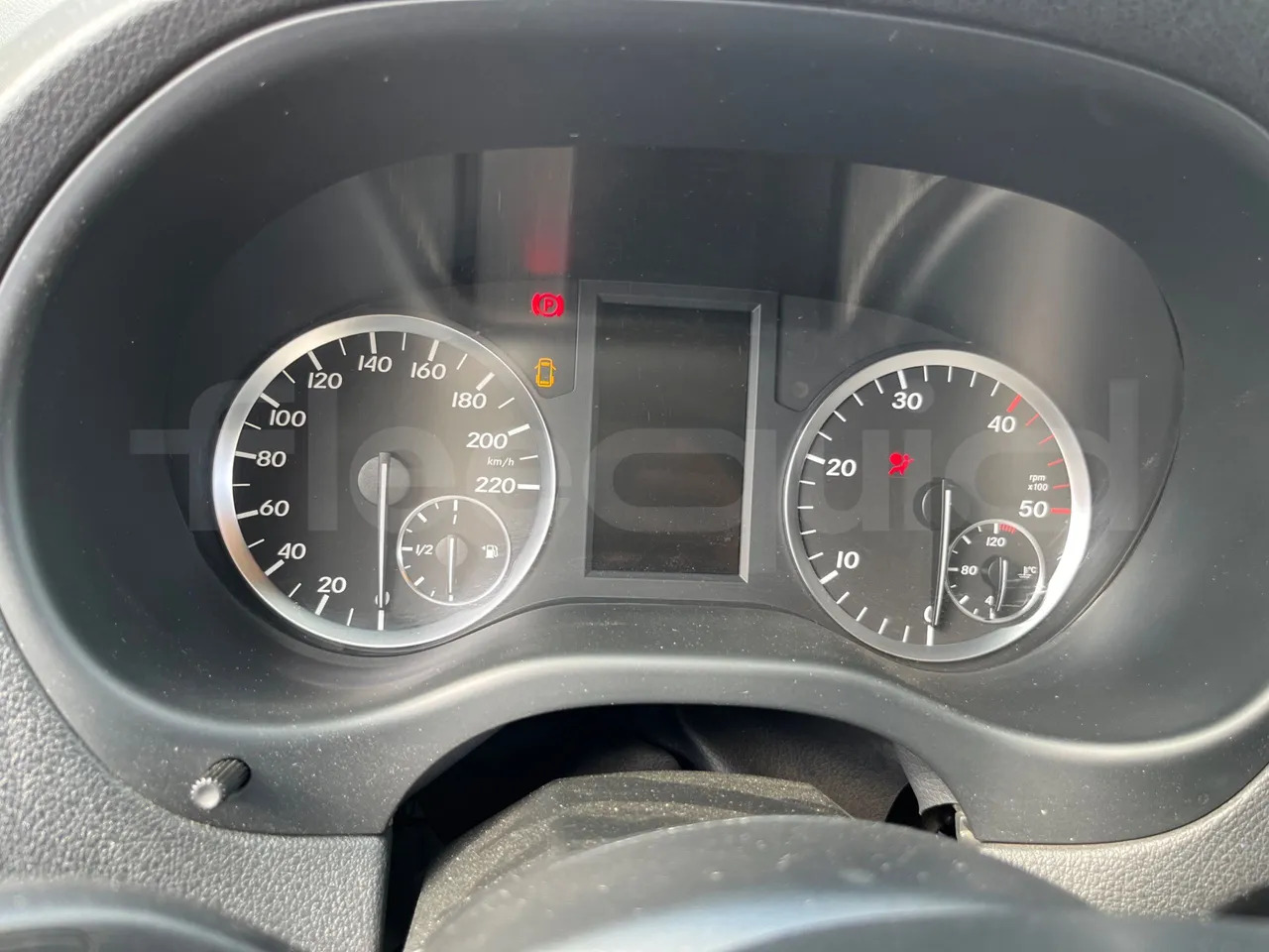 Mercedes-Benz Vito Tourer - Приградски автобус: слика 3 Mercedes-Benz Vito Tourer - Приградски автобус: слика 3